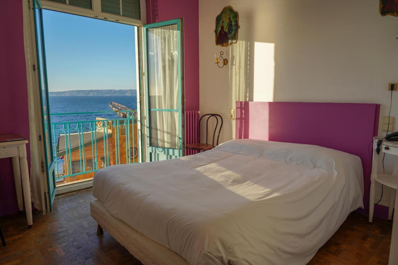 Peron 3* Marseilles