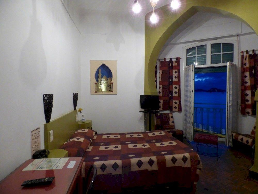 Peron Hotel